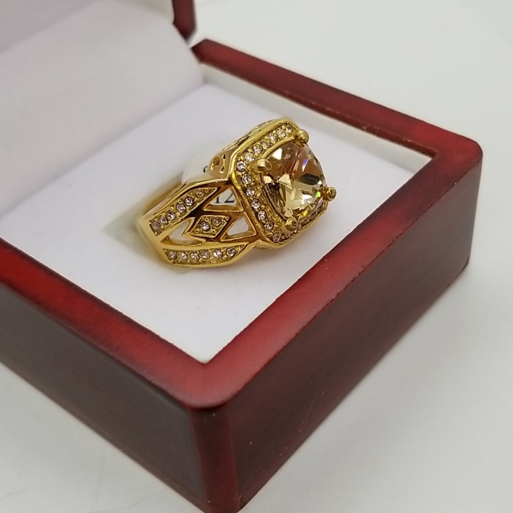 Mans ring - Picture 2 of 3
